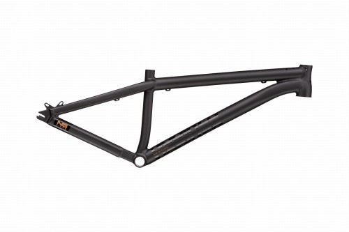 Rama rowerowa NS Bikes Decade V2 Czarna